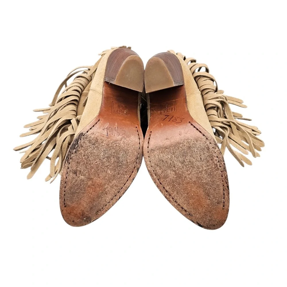 FRYE Womens Size 6.5 US EUC Llana Tan Suede Heeled Pull On Fringe Ankle Booties - Picture 5 of 8